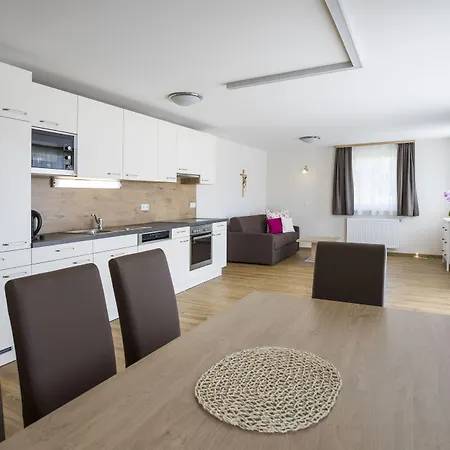 Aparthotel Pichler 3*