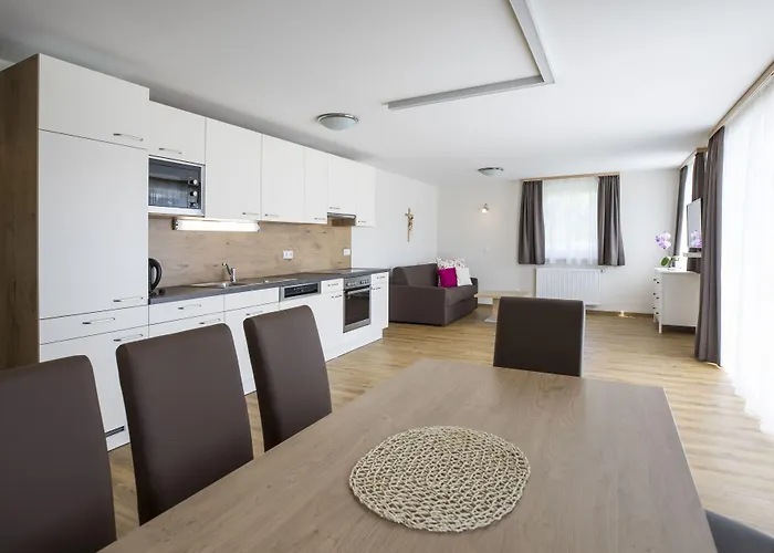 Apart Otel Pichler 3*